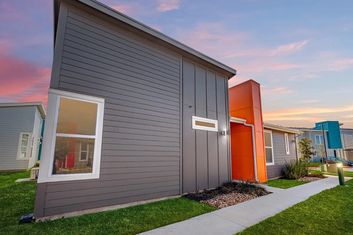 8-Weeks free, rents as low as $1166!