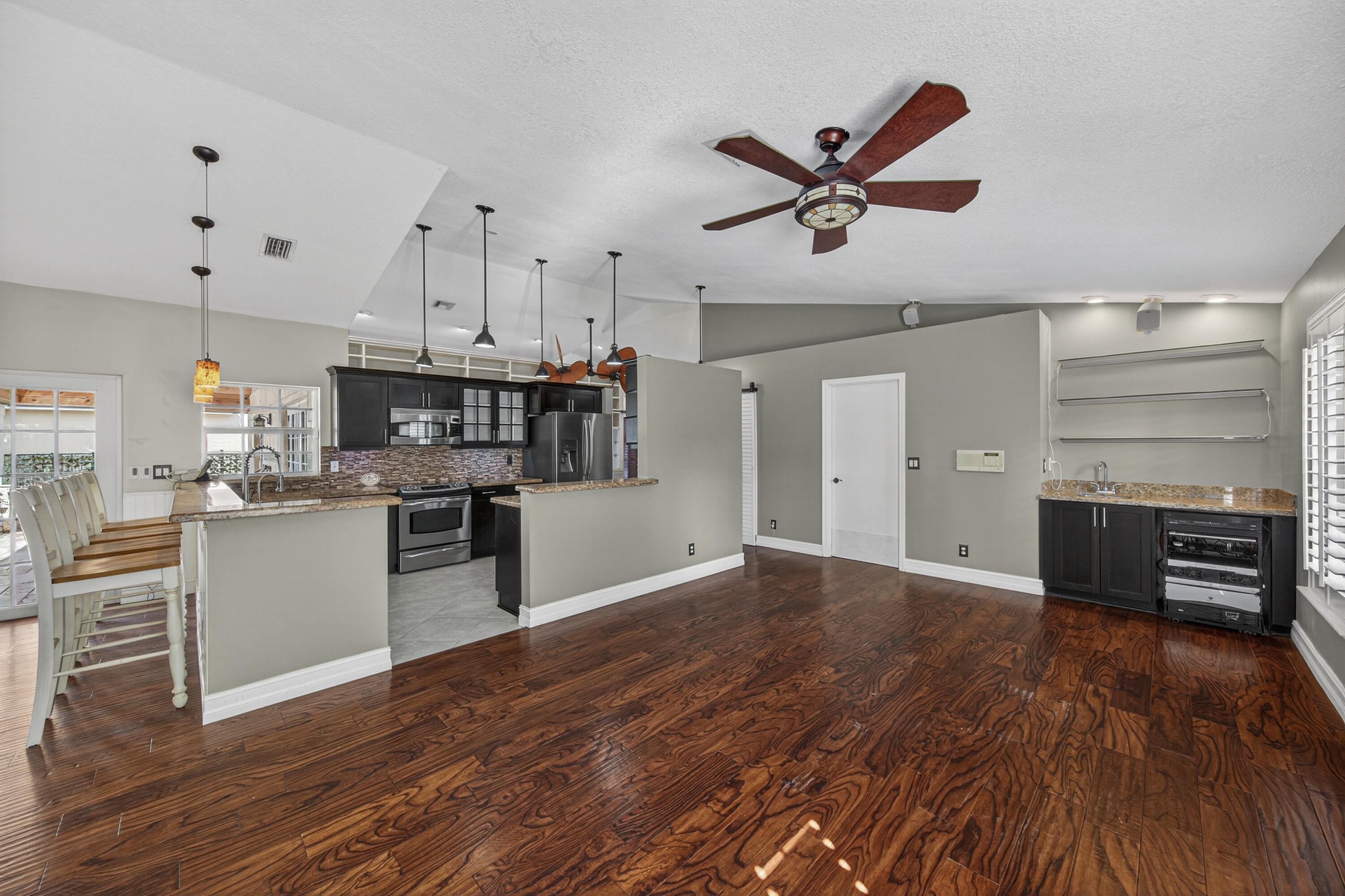 9121 Paragon Way Boynton Beach, FL 33472 - Photo 12 of 49 Family Room/Kitchen
