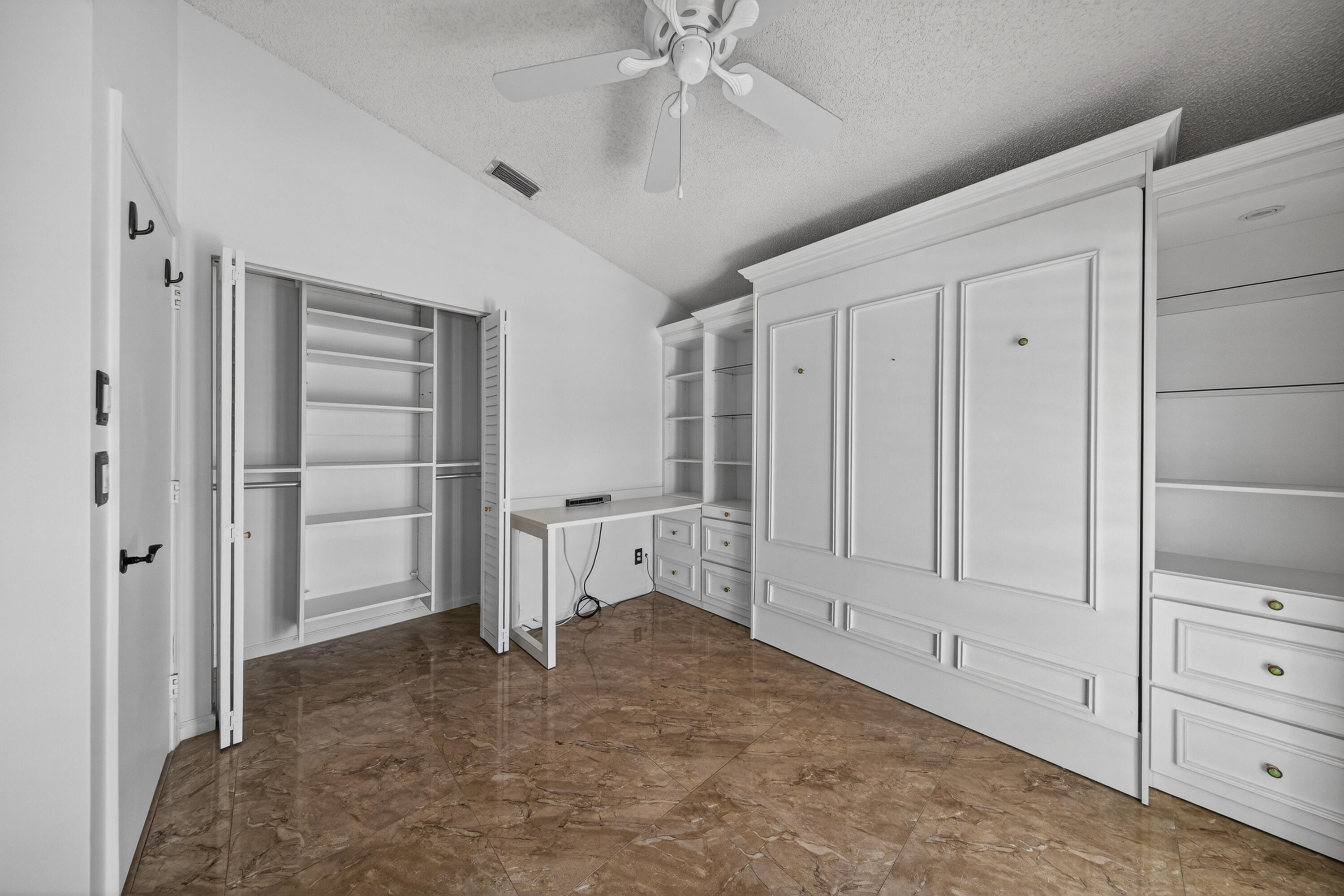 9121 Paragon Way Boynton Beach, FL 33472 - Photo 33 of 49 Guest 2