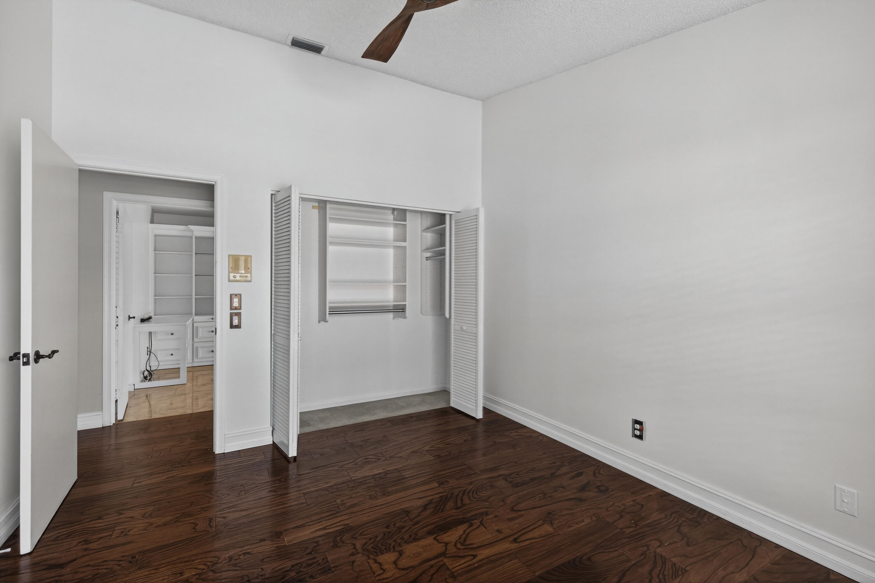 9121 Paragon Way Boynton Beach, FL 33472 - Photo 35 of 49 Guest 3