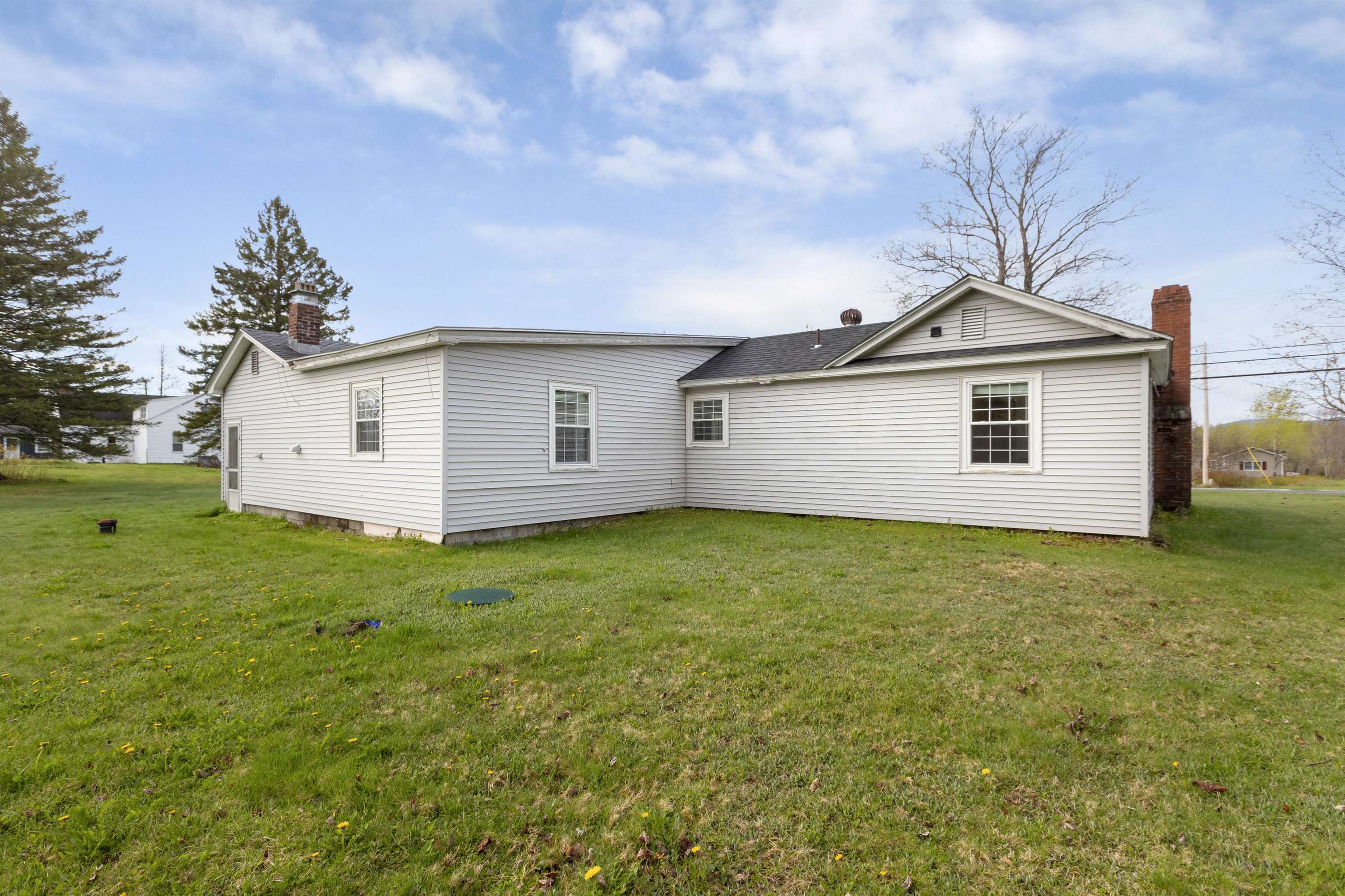 228 Milan Hill Road Milan, NH 03588 - Photo 10 of 29