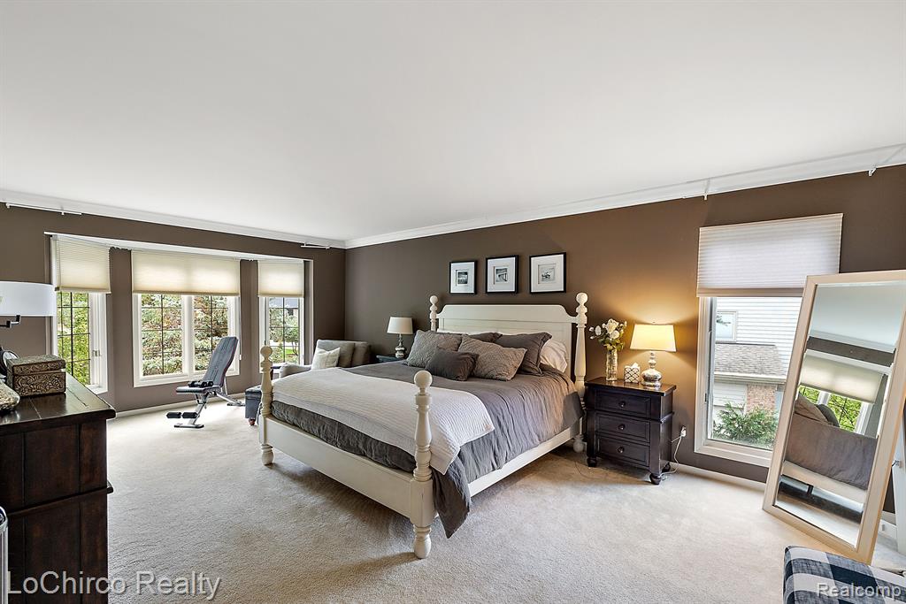 1773 Skyline Drive Rochester Hills, MI 48306 - Photo 14 of 36