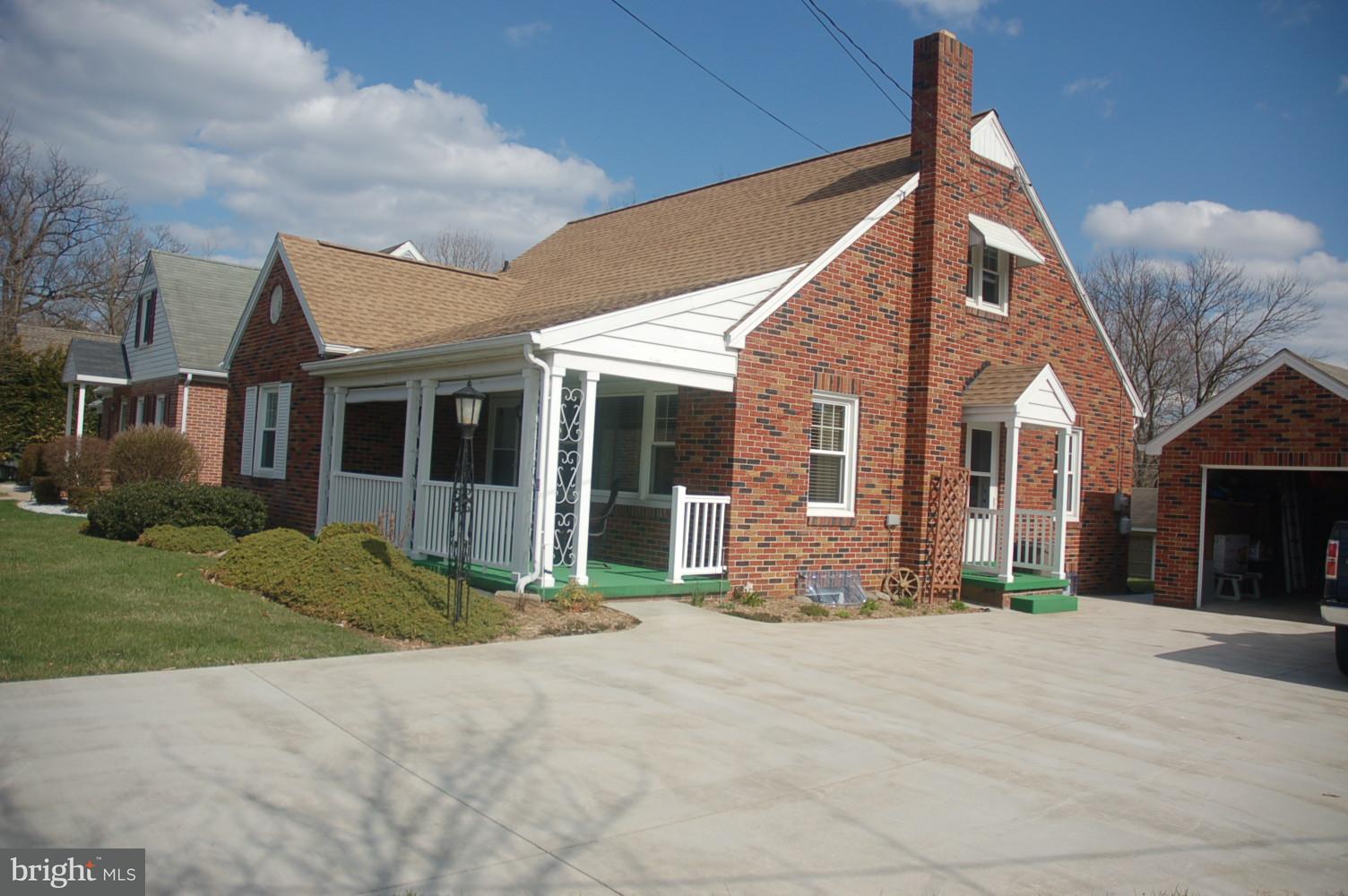 105 Clearview Road Hanover, PA 17331 - Photo 3 of 60 Gallery Image 3