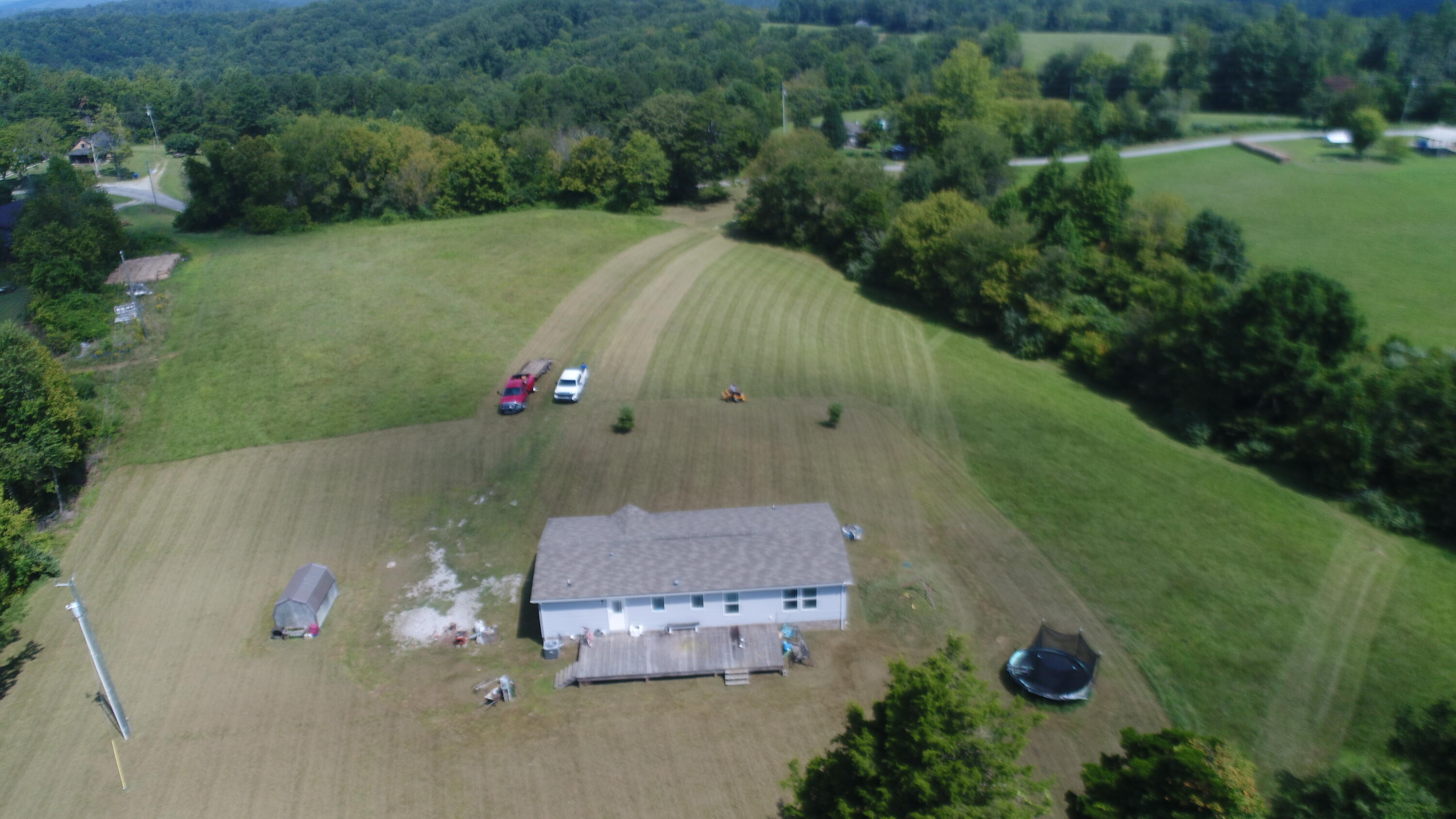 855 Denton Phelps Road Somerset, KY 42501 - Photo 2 of 31 DJI_0312
