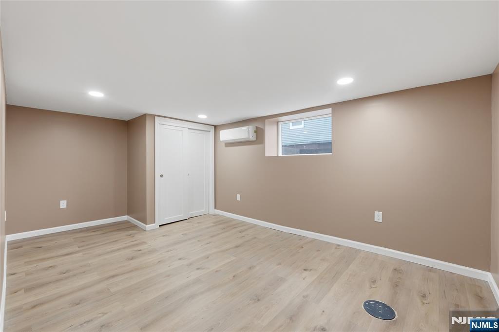 82 Grove Street Montclair, NJ 07042 - Photo 18 of 49
