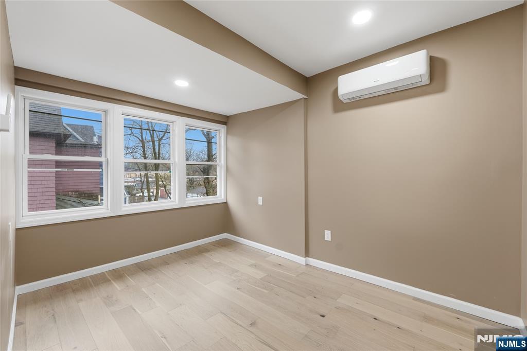 82 Grove Street Montclair, NJ 07042 - Photo 29 of 49