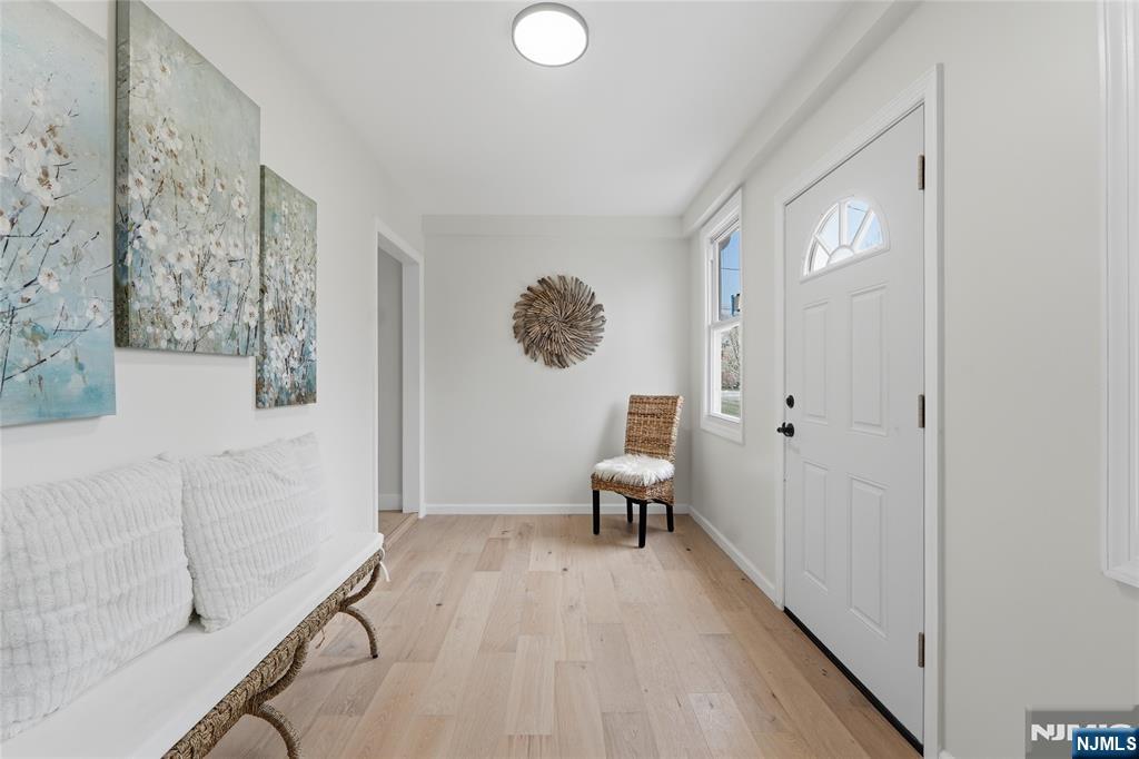 82 Grove Street Montclair, NJ 07042 - Photo 6 of 49