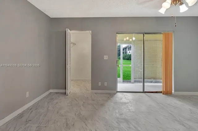 $1,500 | 2200 Springdale Boulevard, Unit 110, Palm Springs, FL 33461