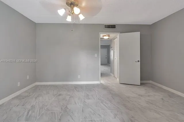 $1,500 | 2200 Springdale Boulevard, Unit 110, Palm Springs, FL 33461