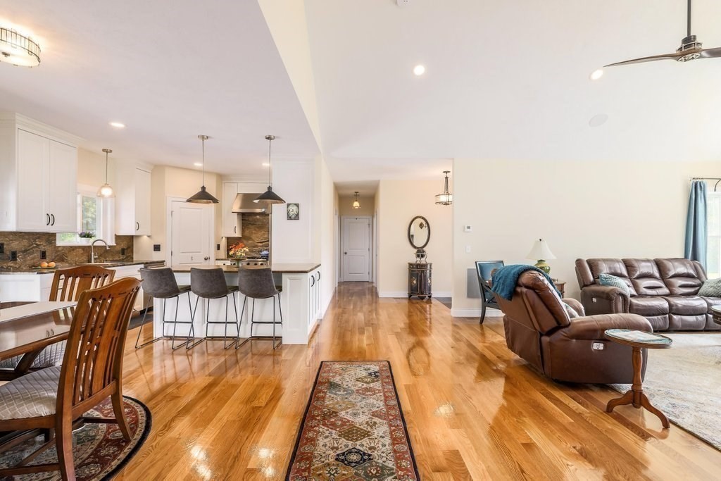 480 Boston Road Sutton, MA 01590 - Photo 11 of 33