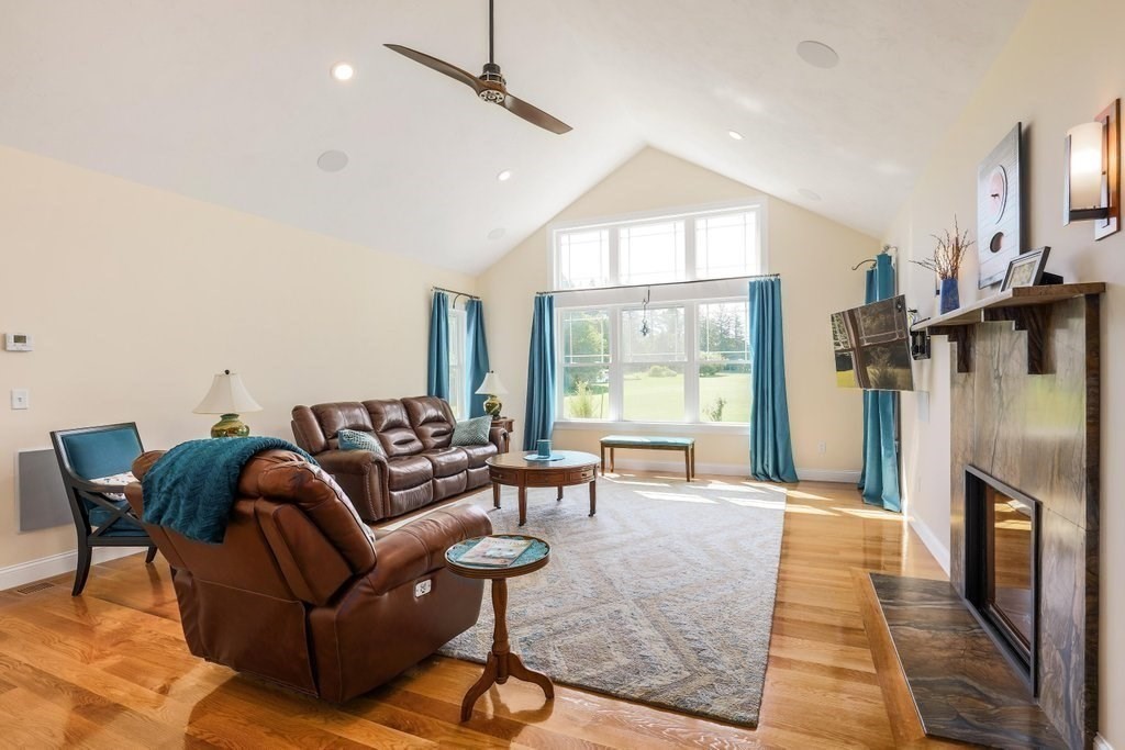 480 Boston Road Sutton, MA 01590 - Photo 12 of 33