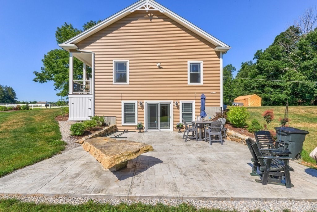 480 Boston Road Sutton, MA 01590 - Photo 8 of 33
