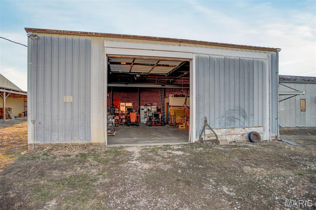 1341 Schleeper Lane Golden Eagle, IL 62036 - Photo 81 of 99