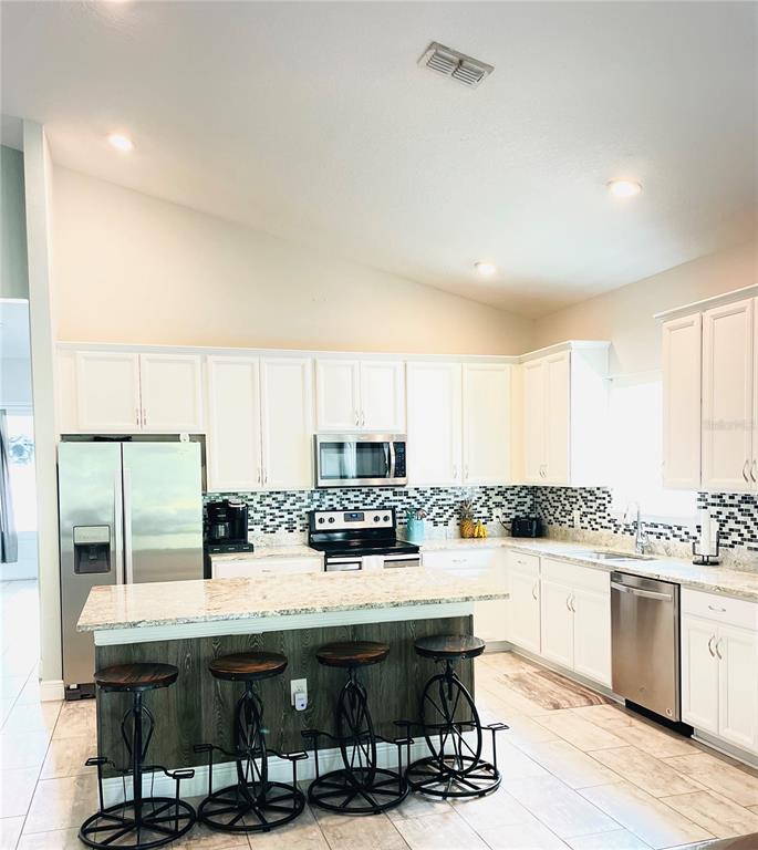 3485 Middlebrook Place Harmony, FL 34773 - Photo 8 of 44