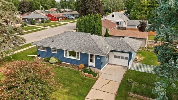 $328,900 | 1401 10th Street Northeast, Rochester, MN 55906