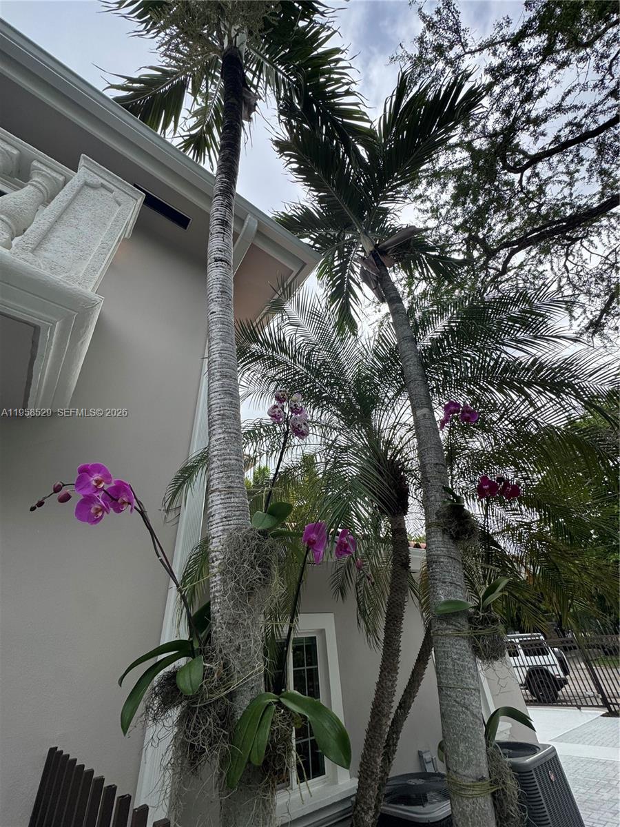 3185 Washington Street Miami, FL 33133 - Photo 43 of 48