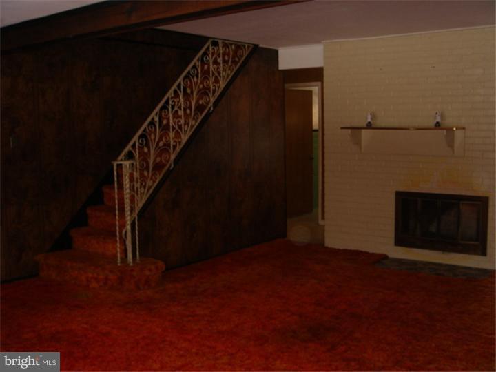 9239 Andover Road Philadelphia, PA 19114 - Photo 14 of 25 Gallery Image 14
