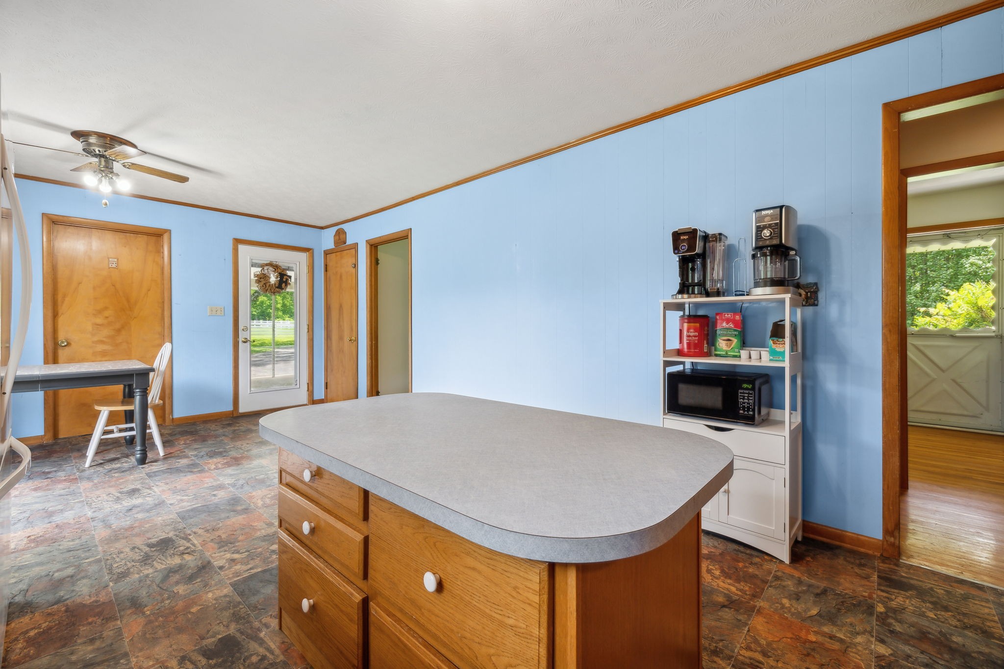 2747 Burgess Gower Road Springfield, TN 37172 - Photo 16 of 65 a living room with furniture and a flat screen tv