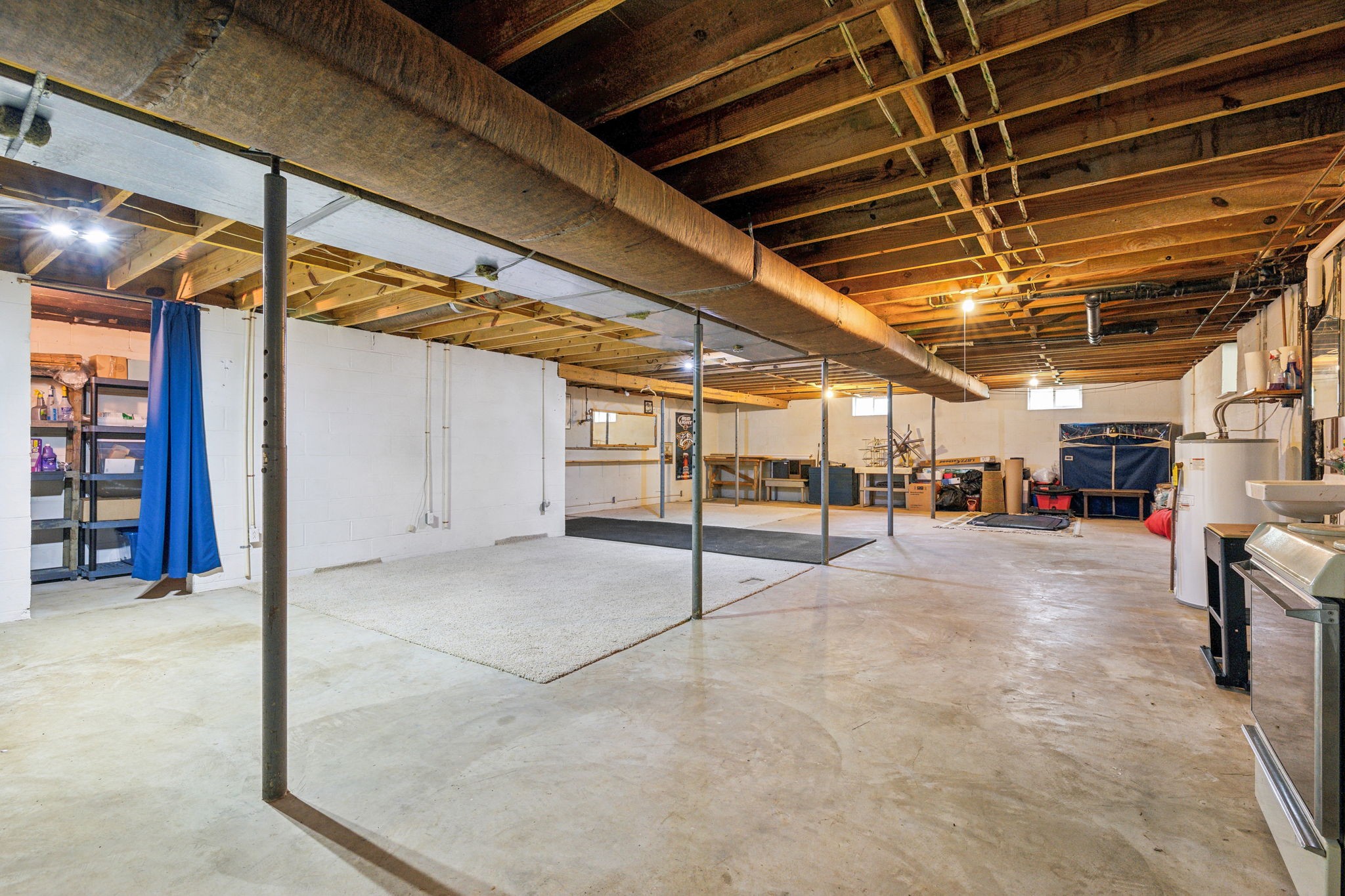 2747 Burgess Gower Road Springfield, TN 37172 - Photo 35 of 65 a view of empty room with wooden ceiling