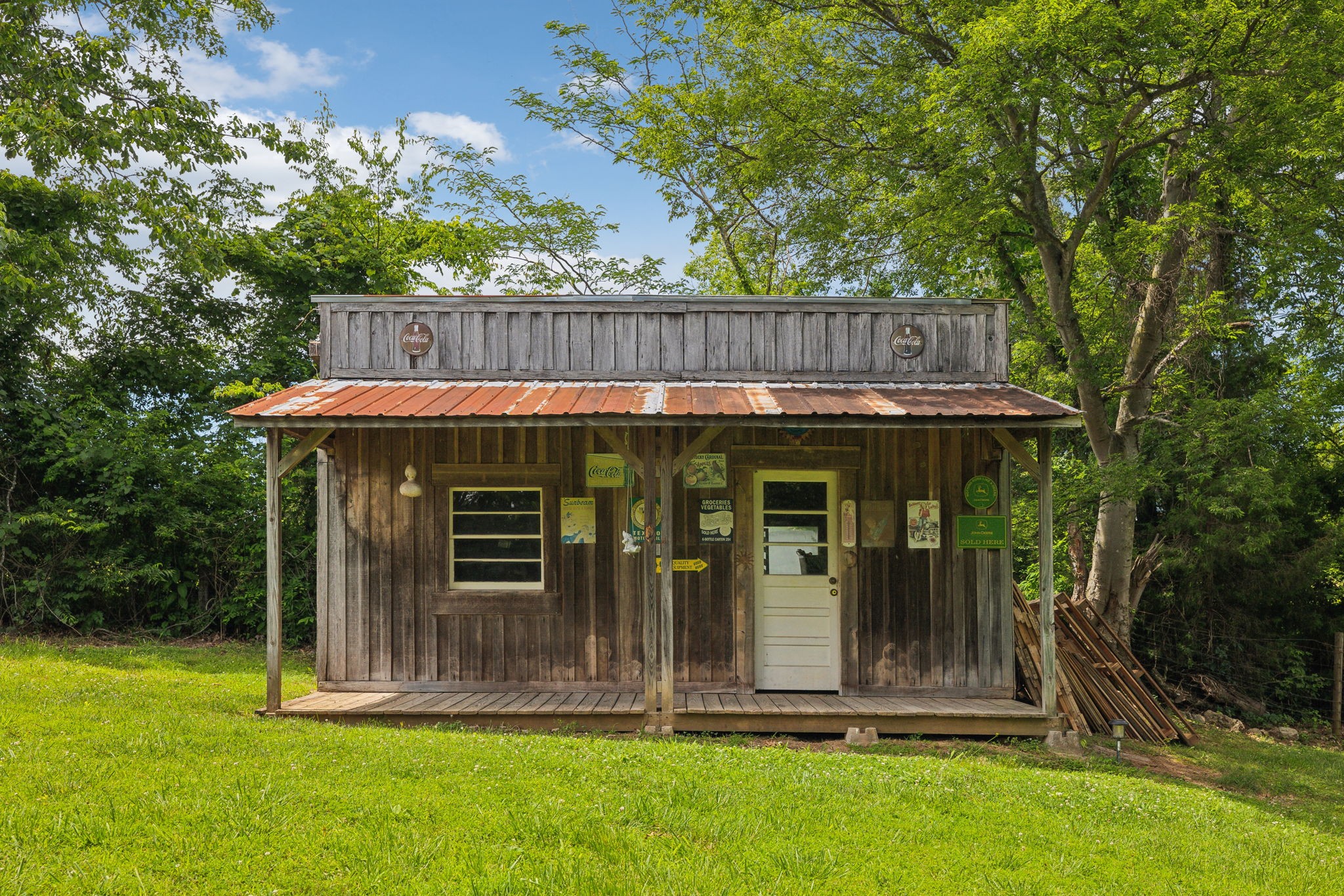 2747 Burgess Gower Road Springfield, TN 37172 - Photo 42 of 65 a view of a house with backyard door and garden