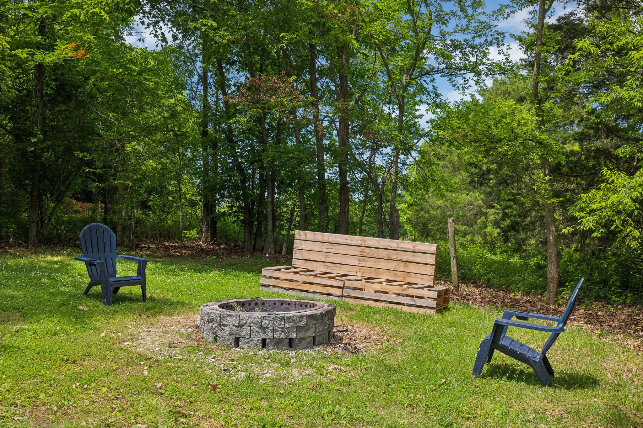 2747 Burgess Gower Road Springfield, TN 37172 - Photo 47 of 65 a view of a bench in a park