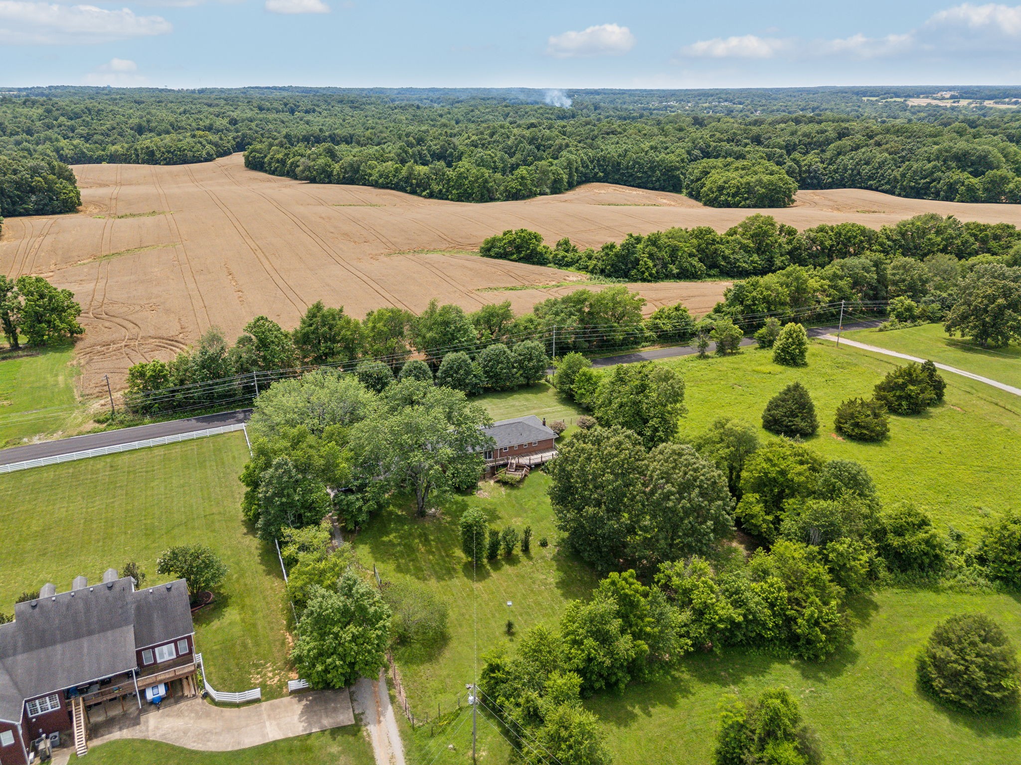 2747 Burgess Gower Road Springfield, TN 37172 - Photo 60 of 65 an aerial view of ocean with residential house