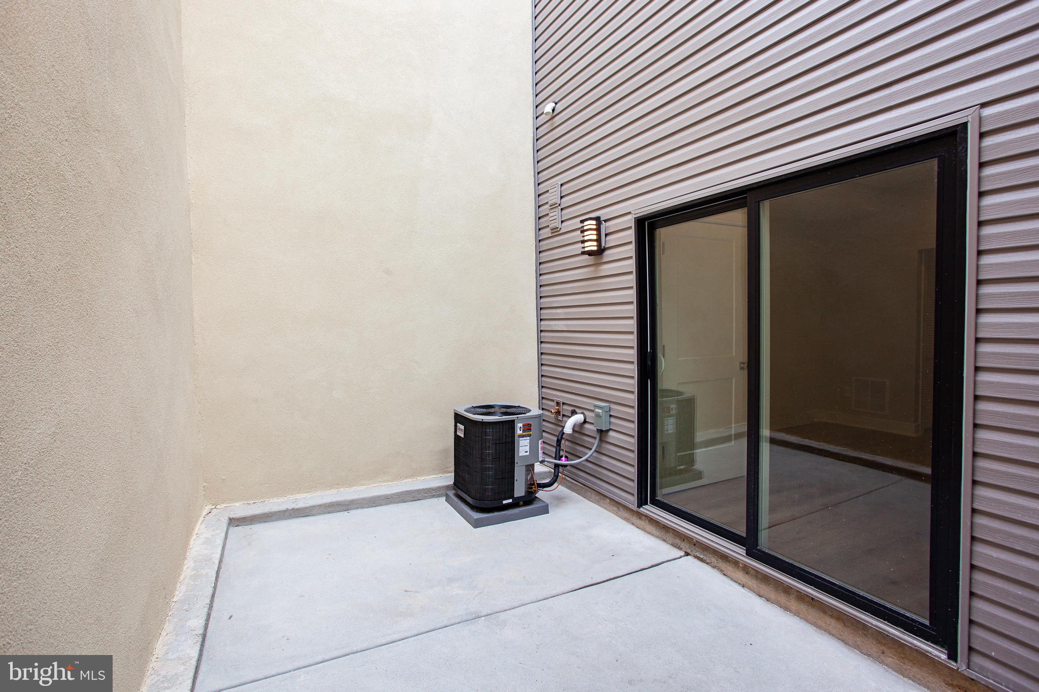809 Fernon Street Philadelphia, PA 19148 - Photo 12 of 22 Gallery Image 12