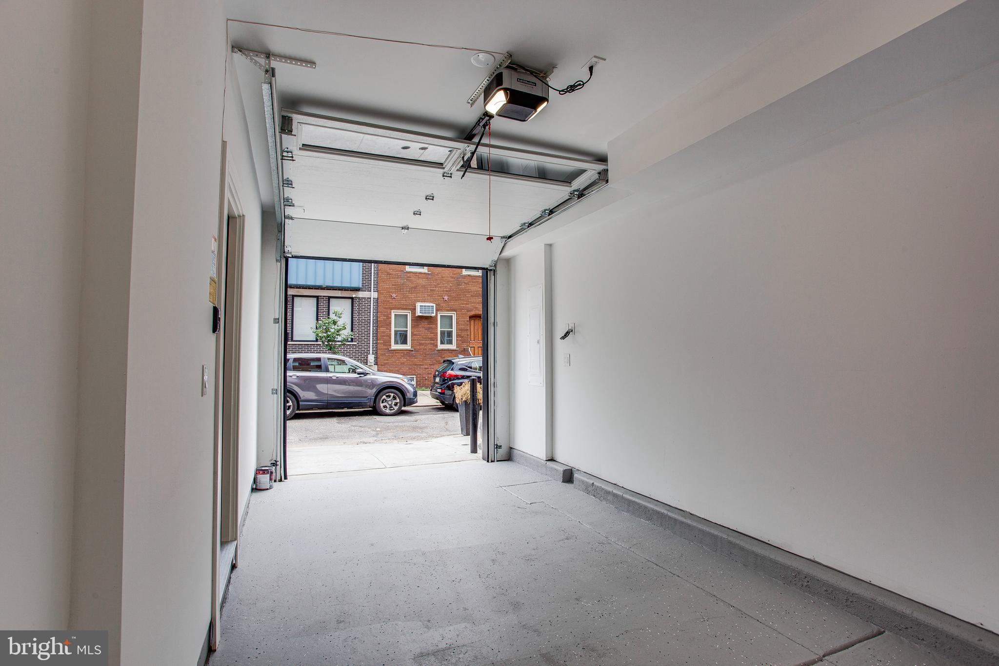 809 Fernon Street Philadelphia, PA 19148 - Photo 13 of 22 Gallery Image 13