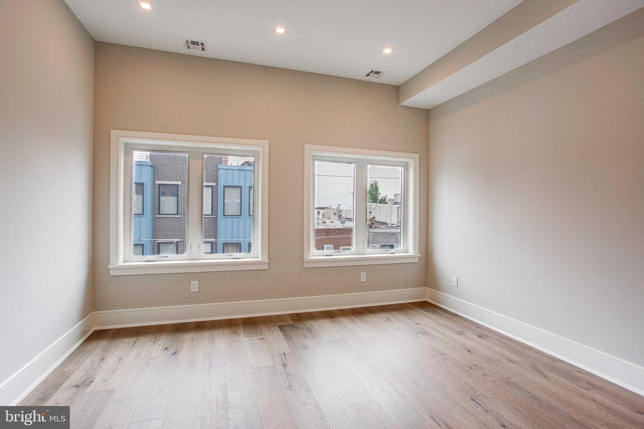 809 Fernon Street Philadelphia, PA 19148 - Photo 6 of 22 Gallery Image 6