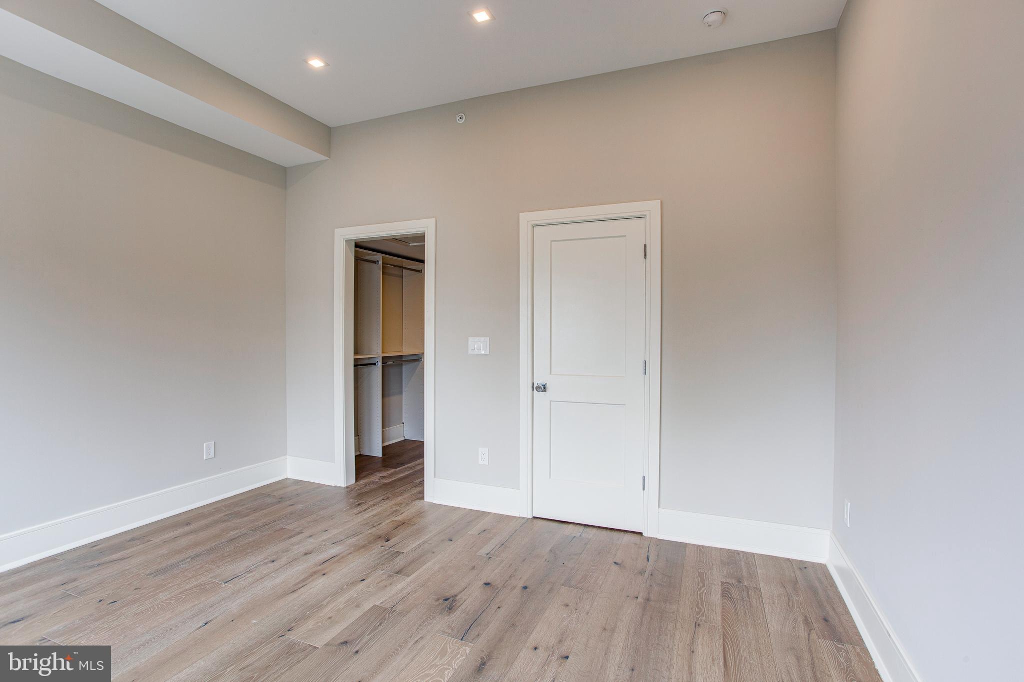 809 Fernon Street Philadelphia, PA 19148 - Photo 7 of 22 Gallery Image 7