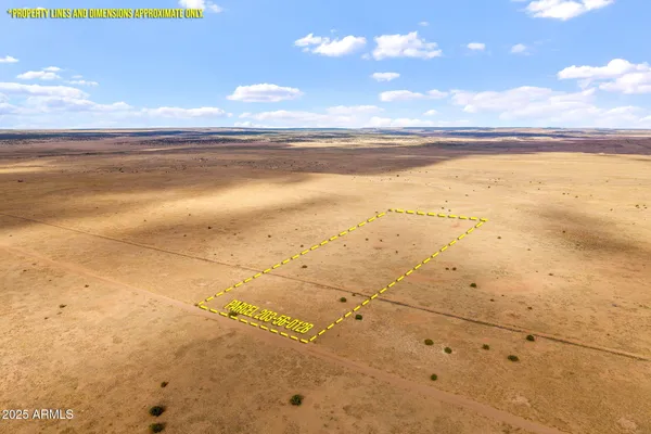 $9,500 | 2 North 6121st, Unit C, St. Johns, AZ 85936