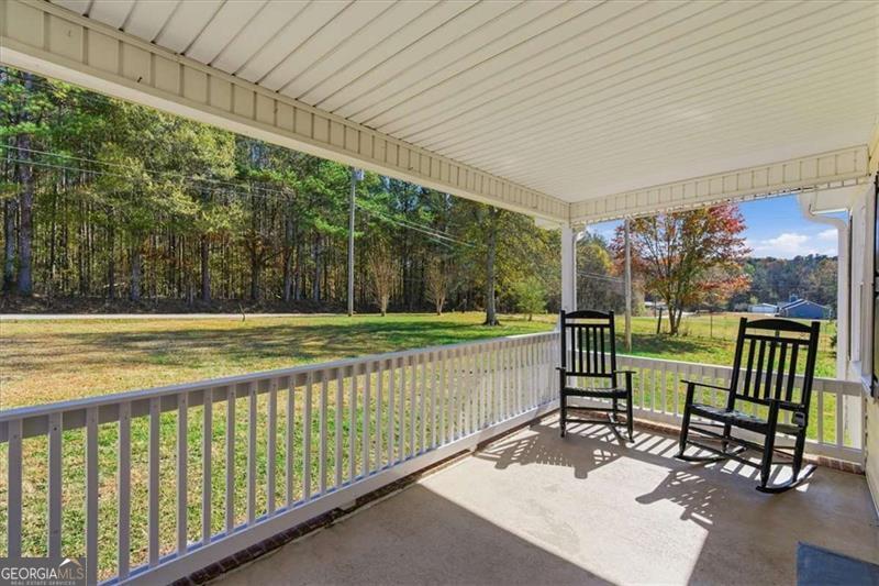 587 Whooping Creek Road Carrollton, GA 30116 - Photo 2 of 25