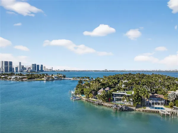 $80,000 | 14 West San Marino Drive, Miami Beach, FL 33139