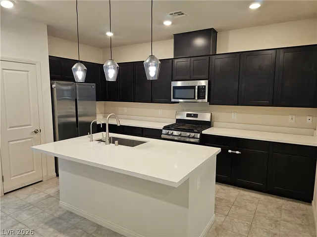 $2,250 | 6607 Watervale Court, North Las Vegas, NV 89086