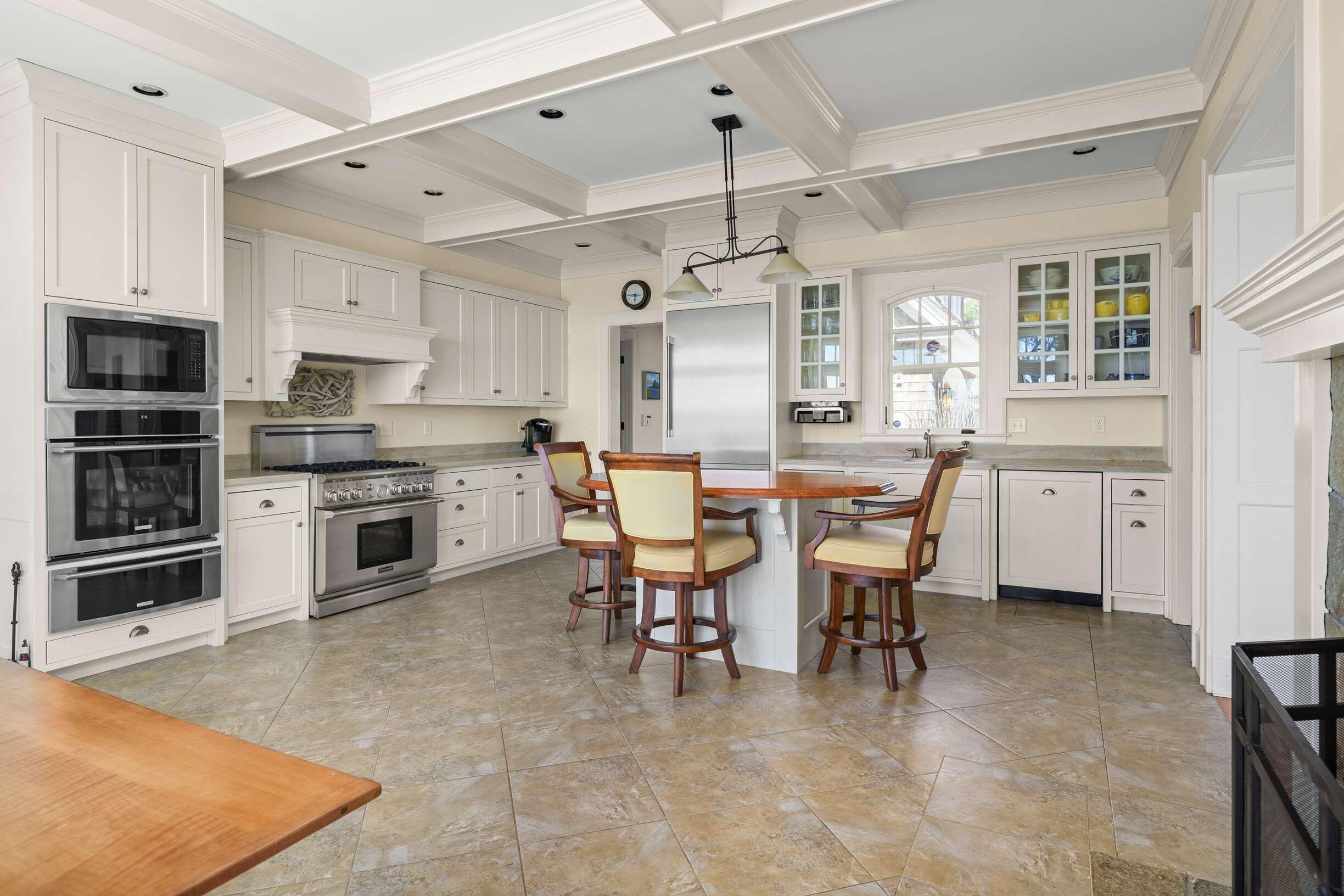 22-23 Wanaque Road Cape Neddick, ME 03902 - Photo 8 of 49 09