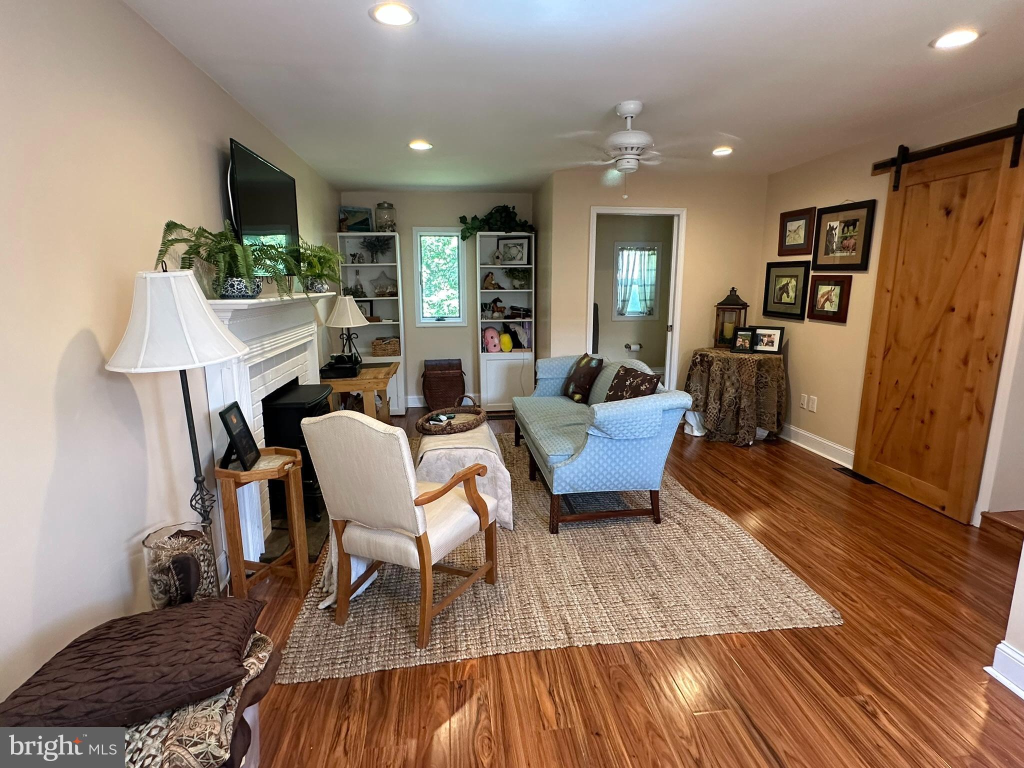 217 Lyster Road Oreland, PA 19075 - Photo 8 of 39 Gallery Image 8