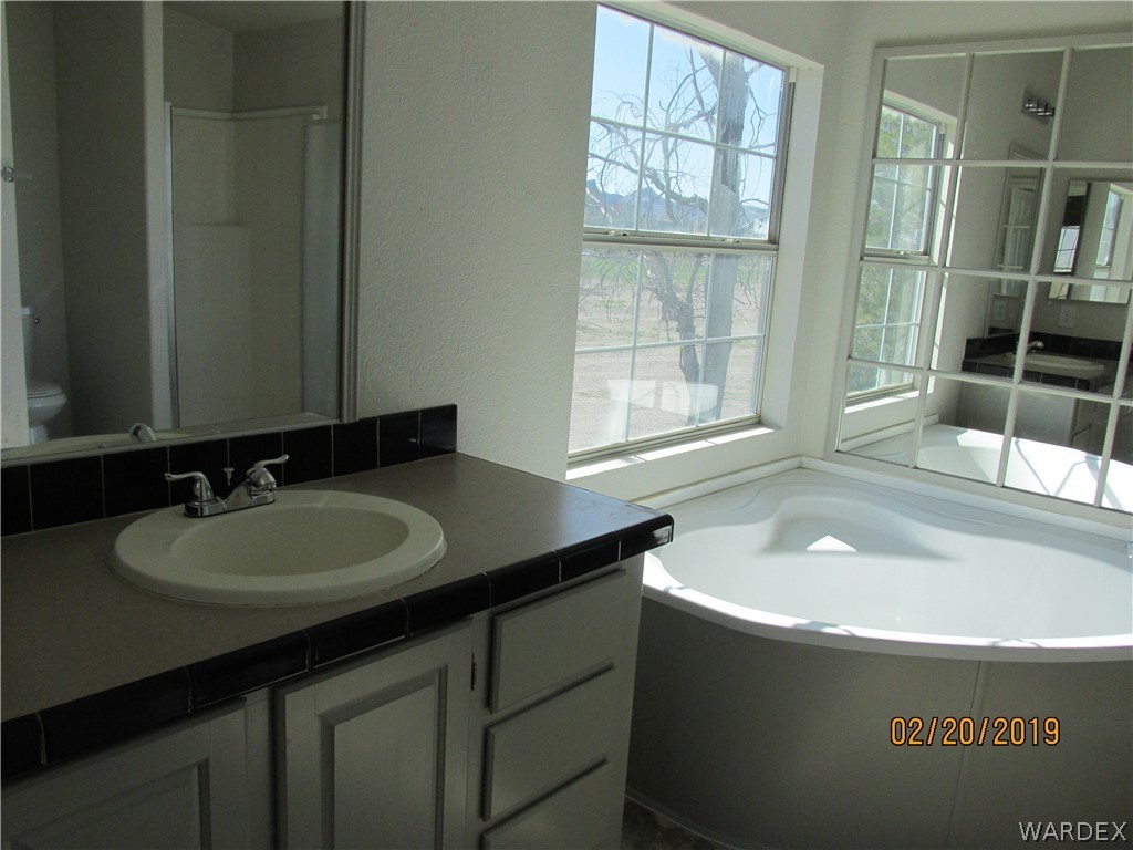853 Estrella Road Golden Valley, AZ 86413 - Photo 16 of 23 Gallery Image 16