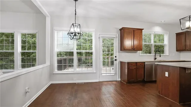 $619,900 | 510 Hammersmith Drive, Suwanee, GA 30024