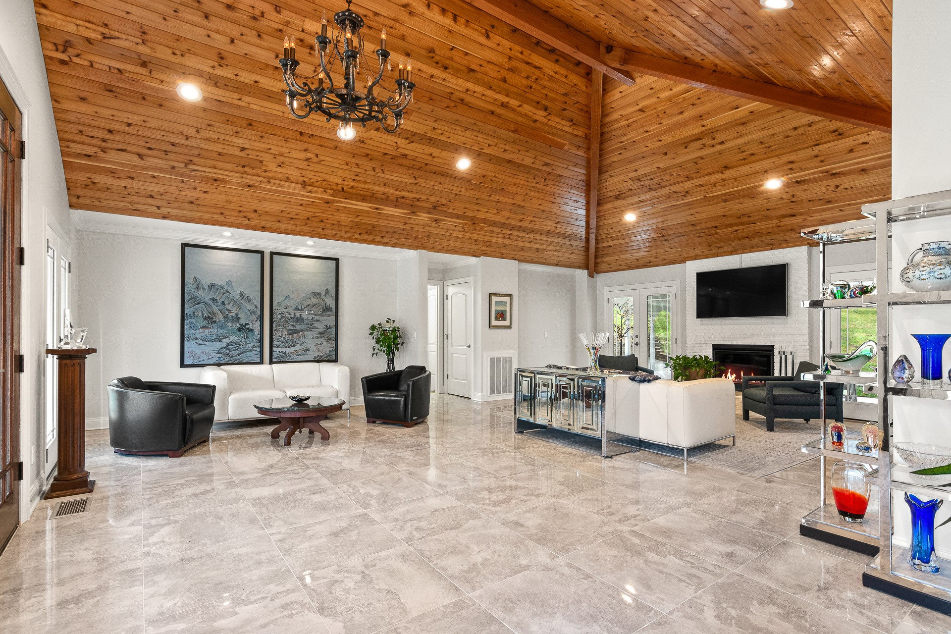 6607 Fox Hollow Road Nashville, TN 37205 - Photo 9 of 50 a living room with furniture
