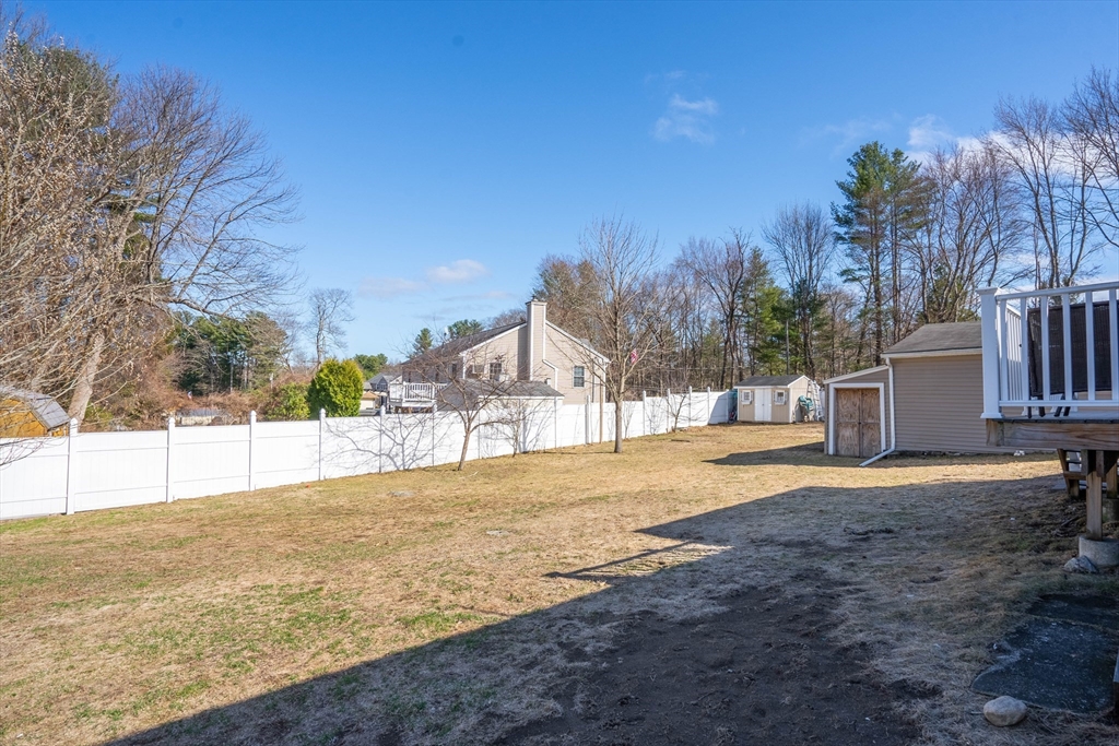 57 Ash Street Webster, MA 01570 - Photo 8 of 26 Gallery Image 8