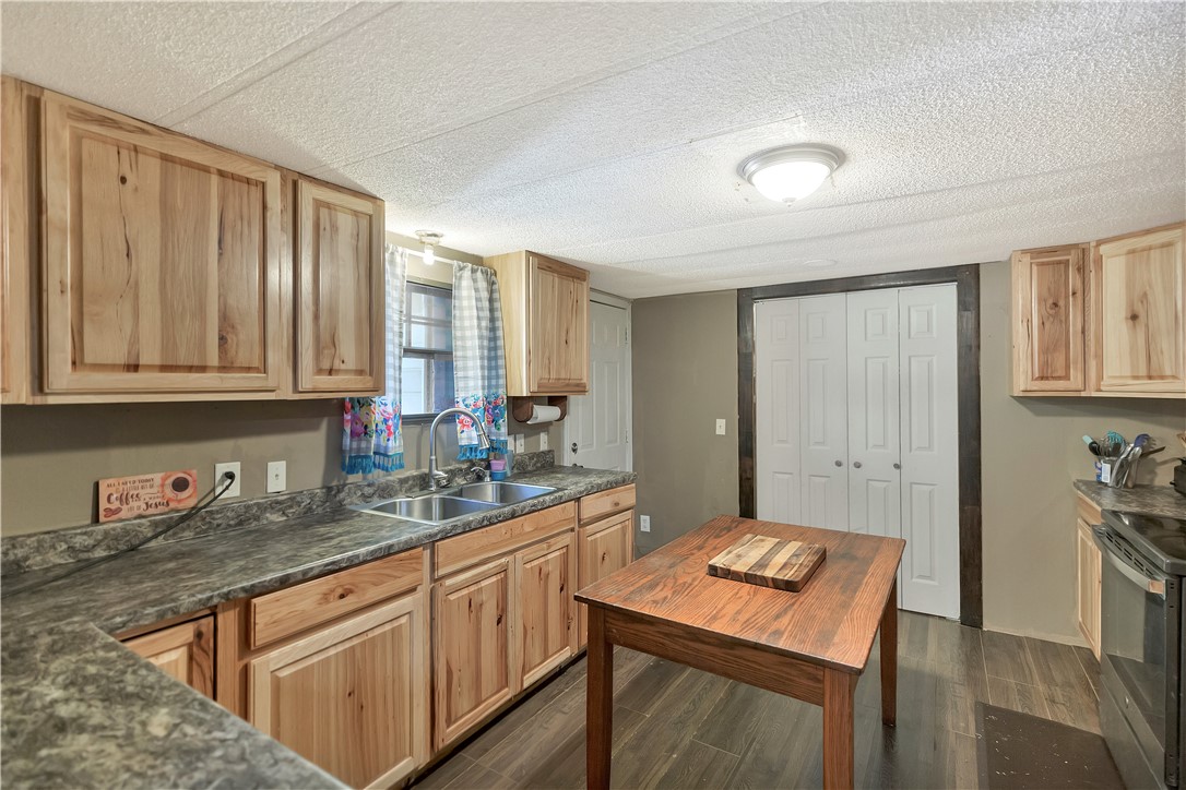138 Tabor Road Westminster, SC 29693 - Photo 7 of 27 Gallery Image 7