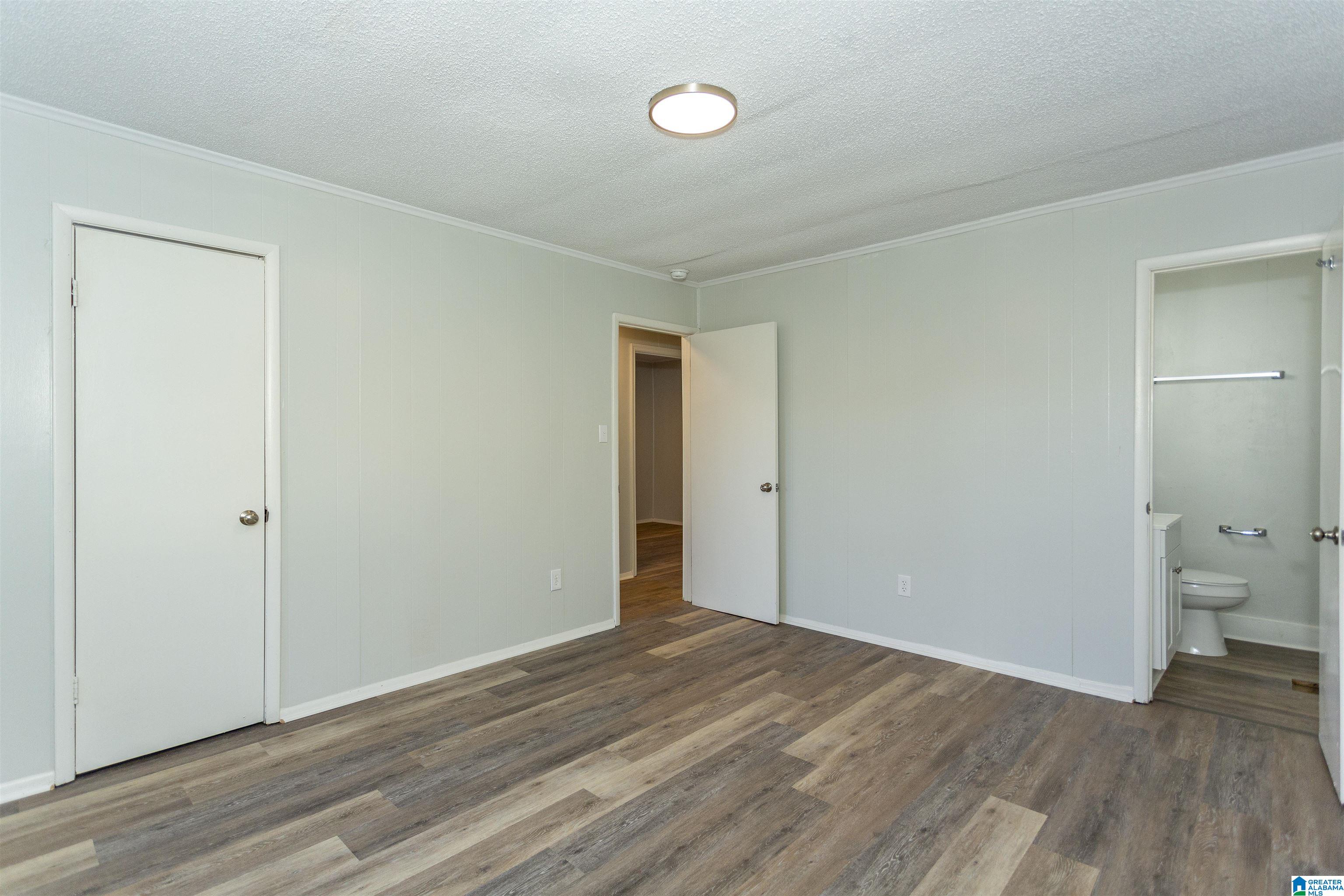 724 Illinois Road Birmingham, AL 35221 - Photo 24 of 33