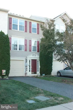 a front view of house with yard