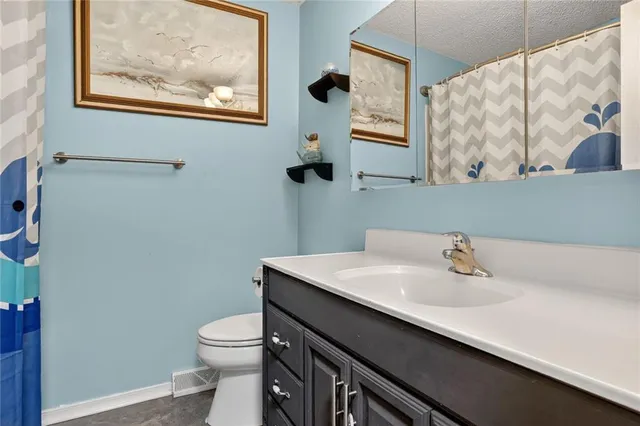 $340,000 | 6811 Northwest Pleasant View Drive, Kansas City, MO 64152