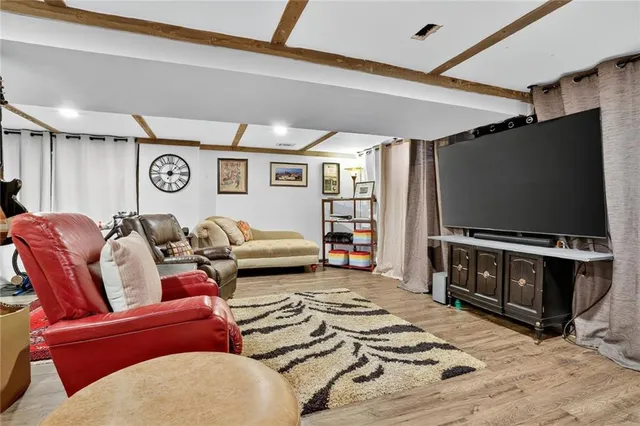 $340,000 | 6811 Northwest Pleasant View Drive, Kansas City, MO 64152