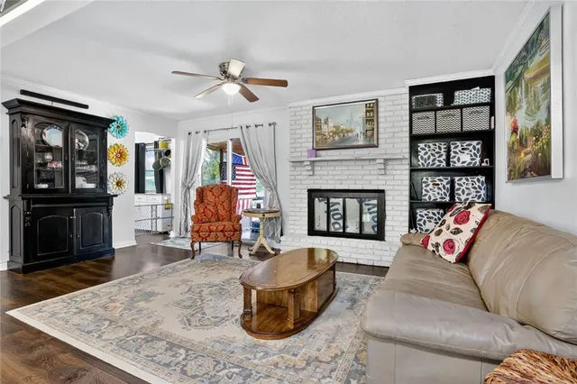 $340,000 | 6811 Northwest Pleasant View Drive, Kansas City, MO 64152