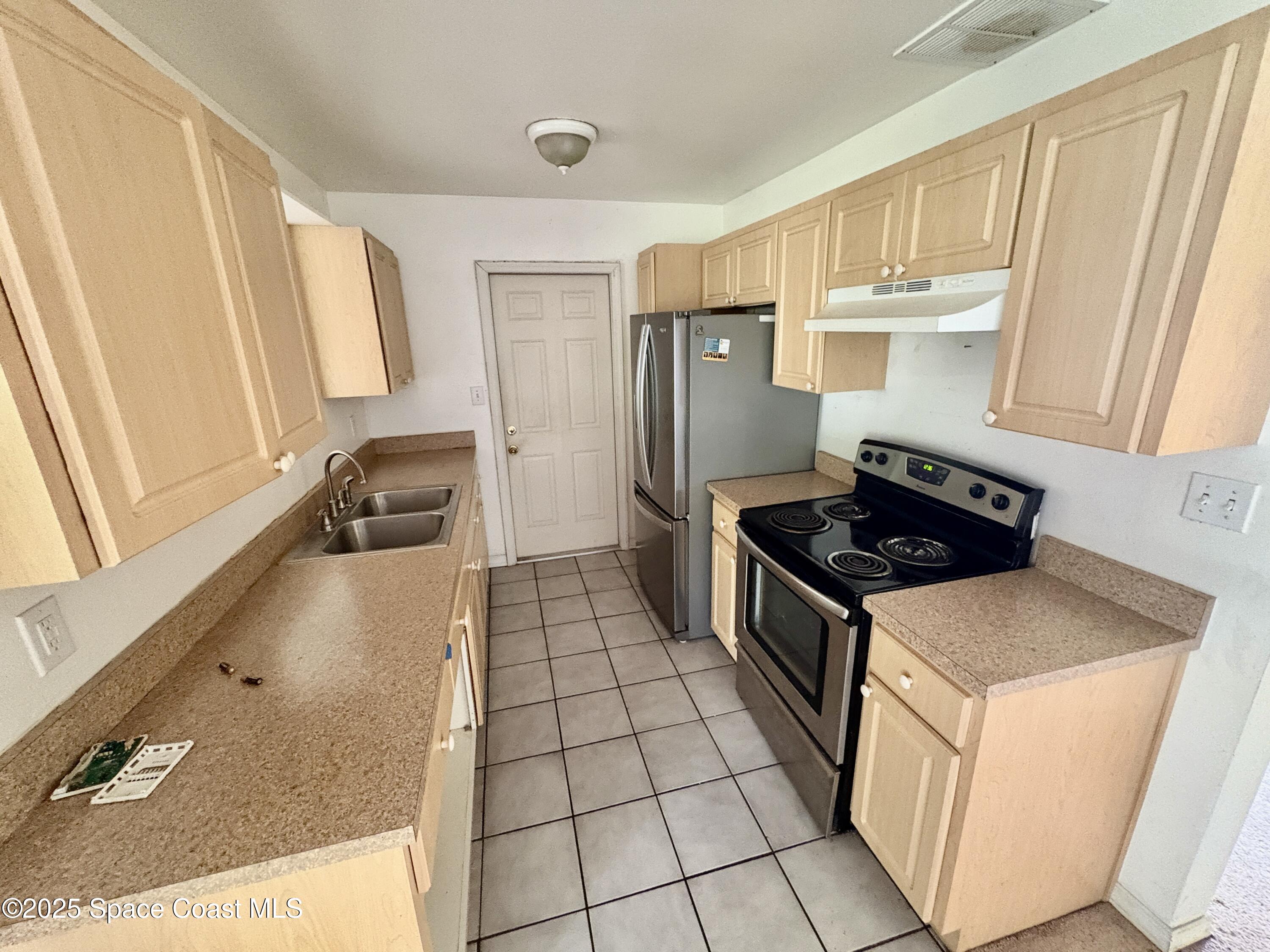 1203 Duke Way Cocoa, FL 32922 - Photo 3 of 23 IMG_4799