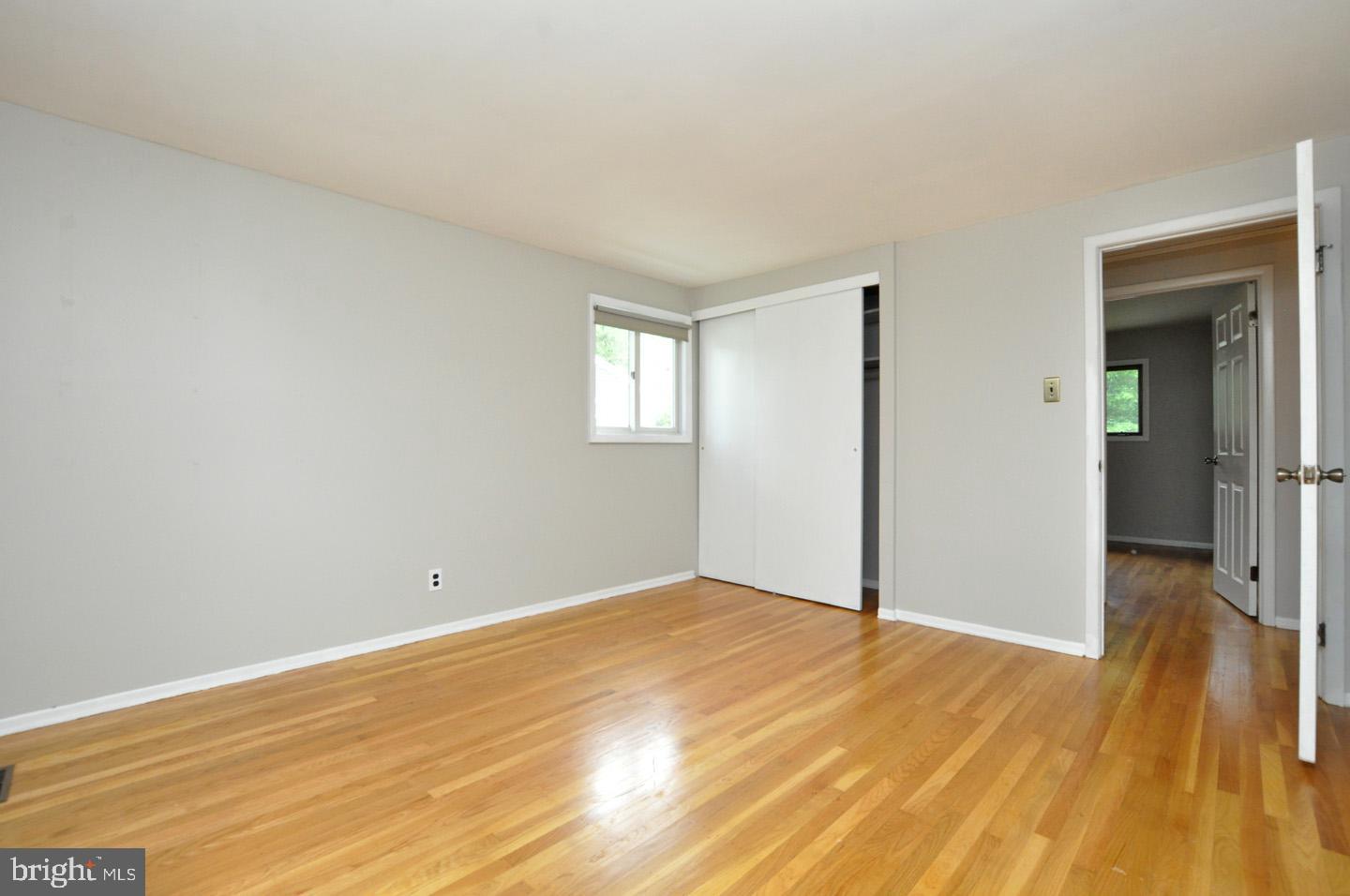 128 Haines Road Mount Laurel, NJ 08054 - Photo 21 of 35 Hardwood floors T/O this level