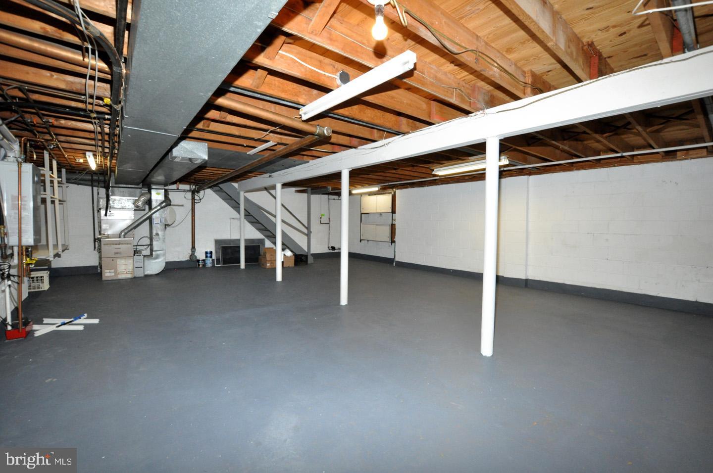 128 Haines Road Mount Laurel, NJ 08054 - Photo 30 of 35 Storage or rec area
