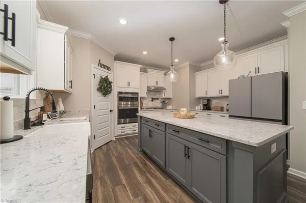 $517,900 | 6284 Finch Meadow, Clemmons, NC 27012